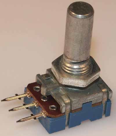 Kohlenpotentiometer PP 12, 6mm Achse Metall logar, 220K Ohm