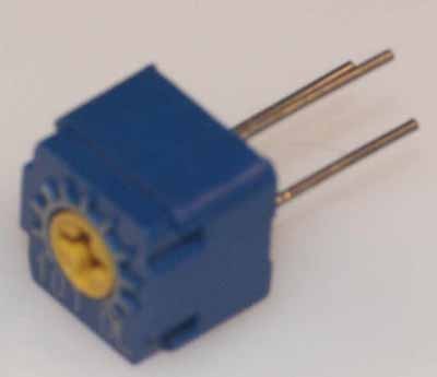 Gekapselte Cermet-Trimmpotentiometer 7mm, horizontal, 100 Ohm