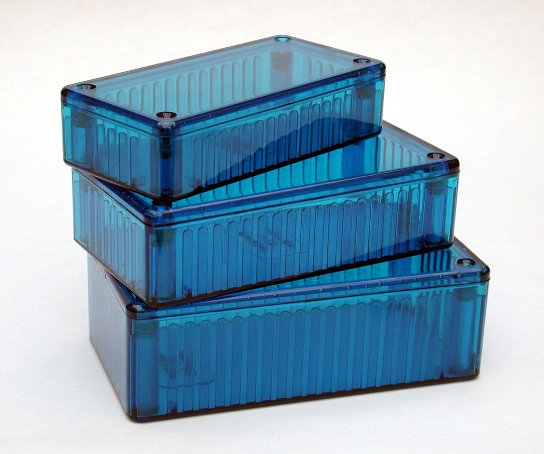 Kunststoffgehäuse ice blau, 112 x 62 x 27 mm